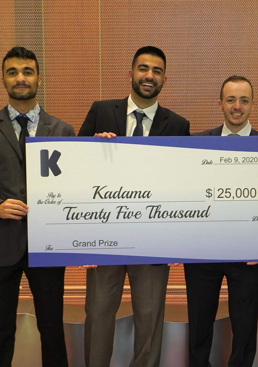 Marwan El-Rukby and Kadama team win $25,000 award from the University of Washington Jones Foster Accelerator.